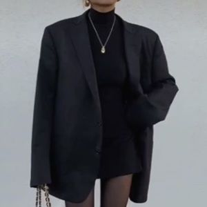 H&M Black Blazer 
Never used, new with tags